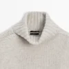 100 % Wolle Cape mit Fransen