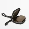 AirPods-Etui aus Nappaleder AirPods-Etui aus Nappaleder