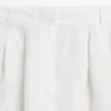 Bermudashorts aus 100 % Leinen mit kurzen Falten Bermudashorts aus 100 % Leinen mit kurzen Falten