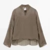 Bestickte, halbtransparente Bluse Bestickte, halbtransparente Bluse