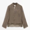 Bestickte, halbtransparente Bluse Bestickte, halbtransparente Bluse