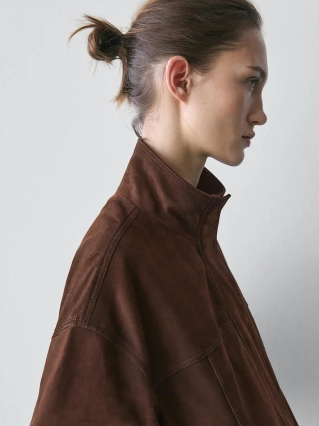 Bomberjacke aus Wildleder Bomberjacke aus Wildleder