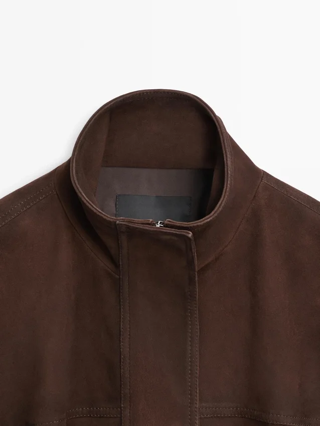 Bomberjacke aus Wildleder Bomberjacke aus Wildleder