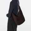 Bucket Bag aus Spaltveloursleder Bucket Bag aus Spaltveloursleder