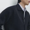Cardigan aus 100 % Baumwolle mit Poloshirts-Kragen Cardigan aus 100 % Baumwolle mit Poloshirts-Kragen