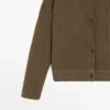 Cardigan aus Wolle mit Knopfdetails Cardigan aus Wolle mit Knopfdetails
