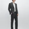Cooler Anzug-Blazer aus Wolle Cooler Anzug-Blazer aus Wolle