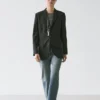 Dreiknopf-Blazer aus Wolle Dreiknopf-Blazer aus Wolle