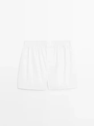 Einfarbige Boxershorts aus 100 % Baumwolle Einfarbige Boxershorts aus 100 % Baumwolle