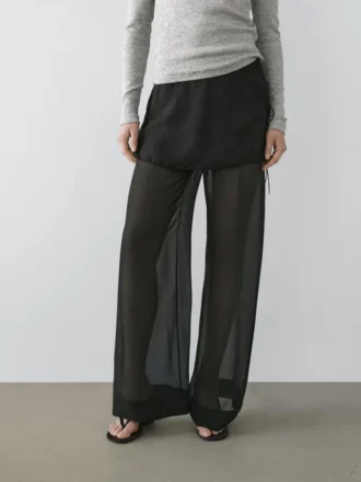 fliessende kontrastierende seidenhose 2 330x440 - Flie&szlig;ende, kontrastierende Seidenhose