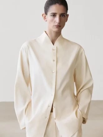 Fließendes Overshirt mit Kragen-Detail