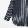 Gestreiftes, locker sitzendes Hemd mit Taschendetail Gestreiftes, locker sitzendes Hemd mit Taschendetail