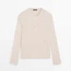 Henley-Pullover aus Wollmischung mit Cutwork-Verzierung Henley-Pullover aus Wollmischung mit Cutwork-Verzierung