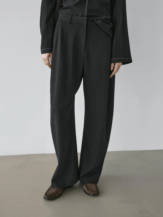 Hose aus Wollmischung mit Nahtdetails Hose aus Wollmischung mit Nahtdetails