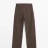 Jeans mit hoher Taille und Balloon-Passform Jeans mit hoher Taille und Balloon-Passform