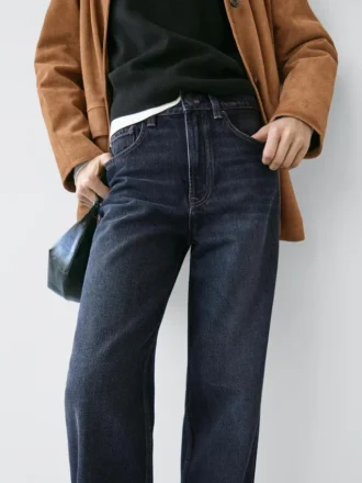 Jeans mit hoher Taille und weitem Bein