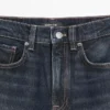 Jeans mit hoher Taille und weitem Bein Jeans mit hoher Taille und weitem Bein
