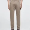 Jeans mit konischer Passform Jeans mit konischer Passform