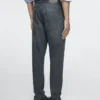 Jeans mit konischer Passform Jeans mit konischer Passform