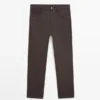 Jeans mit konischer Passform Jeans mit konischer Passform
