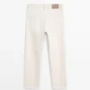 Jeans mit konischer Passform Jeans mit konischer Passform