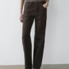 Jeans mit weitem Bein Jeans mit weitem Bein