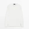 Langärmliges Henley-Ausschnitt-T-Shirt Langärmliges Henley-Ausschnitt-T-Shirt