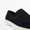 Loafer aus Spaltleder mit Mokassin-Spitze Loafer aus Spaltleder mit Mokassin-Spitze