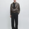 Locker sitzende Hose aus Wollmischung mit Abnähern Locker sitzende Hose aus Wollmischung mit Abnähern
