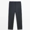 Locker sitzende Hose aus Wollmischung mit Abnähern Locker sitzende Hose aus Wollmischung mit Abnähern