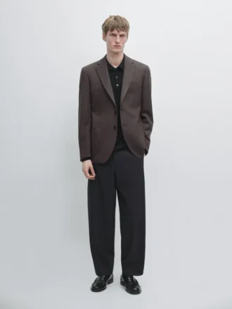 massgeschneiderter woll blazer 1 330x440 - Ma&szlig;geschneiderter Woll-Blazer