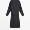 Midi-Kleid mit drapierten Details