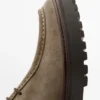 Moc-Toe-Schuhe aus geteiltem Wildleder Moc-Toe-Schuhe aus geteiltem Wildleder