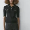 Poloshirt aus Baumwollstrick mit Kontrastdetails Poloshirt aus Baumwollstrick mit Kontrastdetails