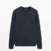 Pullover aus Merinowolle mit Rundhalsausschnitt Pullover aus Merinowolle mit Rundhalsausschnitt