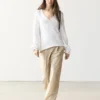 Pullover mit V-Ausschnitt und Cutwork-Verzierung Pullover mit V-Ausschnitt und Cutwork-Verzierung