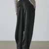 Sarouel-Hose aus fließendem Stoff Sarouel-Hose aus fließendem Stoff