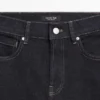 Skinny-Jeans mit hoher Taille und ausgestelltem Bein Skinny-Jeans mit hoher Taille und ausgestelltem Bein