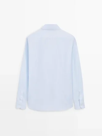 Slim-Fit-Hemd aus 100 % Baumwolle Slim-Fit-Hemd aus 100 % Baumwolle