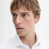 Slim-Fit-Hemd aus 100 % Baumwolle