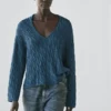 Strickpullover aus Baumwollmischung mit Knotendetails Strickpullover aus Baumwollmischung mit Knotendetails