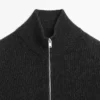 Strickpullover mit Stehkragen und Reißverschluss Strickpullover mit Stehkragen und Reißverschluss