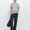 T-Shirts aus 100 % Baumwolle mit kontrastierendem Detail T-Shirts aus 100 % Baumwolle mit kontrastierendem Detail