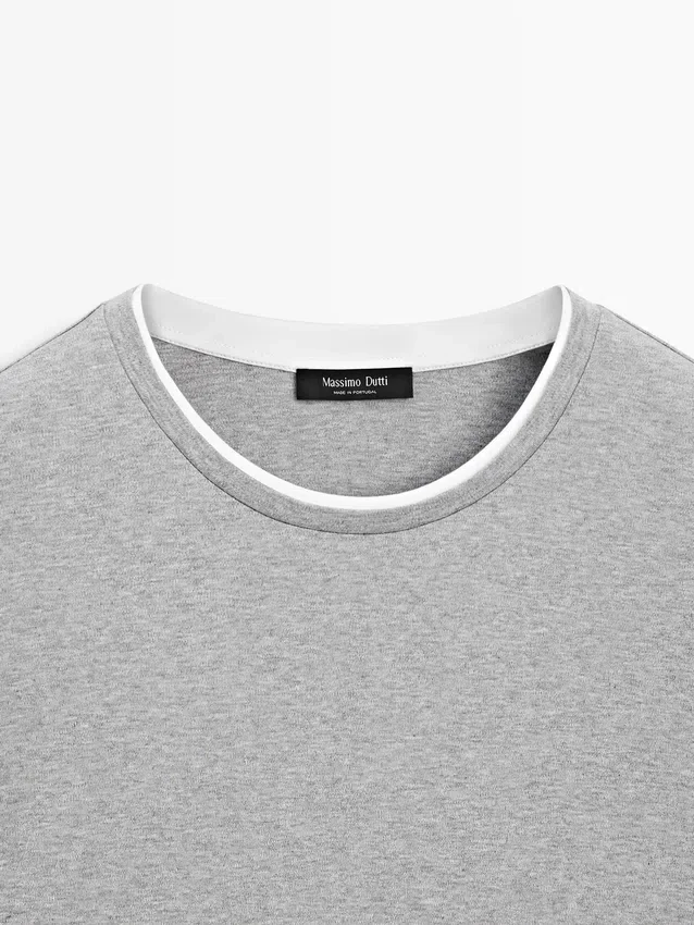 T-Shirts aus 100 % Baumwolle mit kontrastierendem Detail T-Shirts aus 100 % Baumwolle mit kontrastierendem Detail