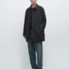 Trenchcoat aus wasserabweisendem Material Trenchcoat aus wasserabweisendem Material