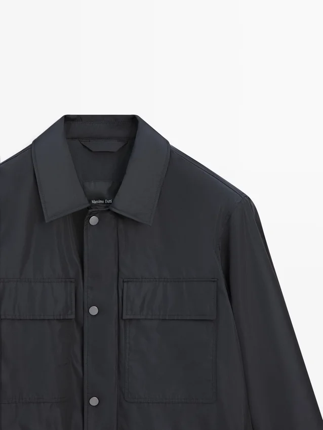 Wasserabweisendes Overshirt mit Taschen Wasserabweisendes Overshirt mit Taschen