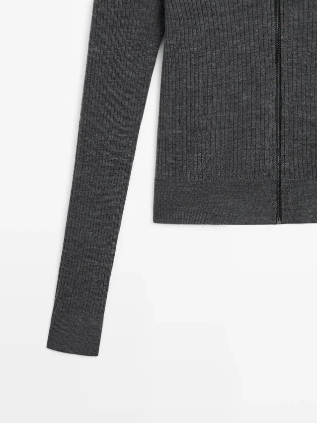 Woll-Cardigan mit Reißverschluss Woll-Cardigan mit Reißverschluss