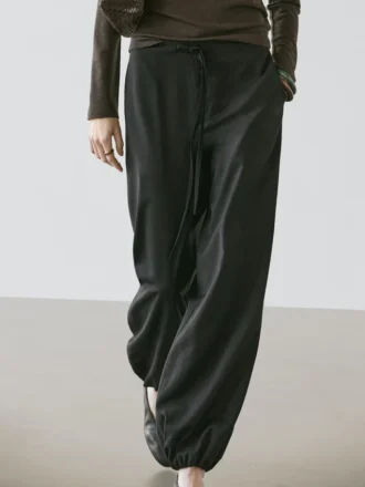 Woll-Sarouel-Hose mit Bindeband